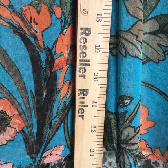 Figueroa & Flower Sheer Floral V-neck Long-sleeved sheer Blouse size medium boho - Picture 8 of 12